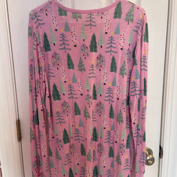 Little Sleepies Women’s Pajama Set Size Large Pink Twinkling Trees - Picture 2 of 10